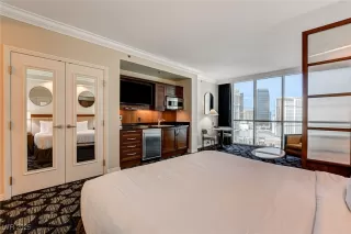 Photo #1: 2712301 Listing 