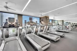 Photo #6: 2712310 Listing 