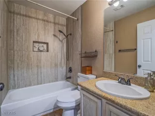 Photo #1: 2712312 Listing 