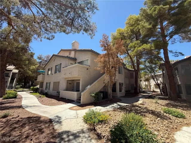 MLS: 2712344 Condo For Sale