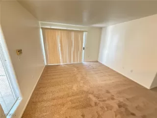 Photo #6: 2712344 Listing 