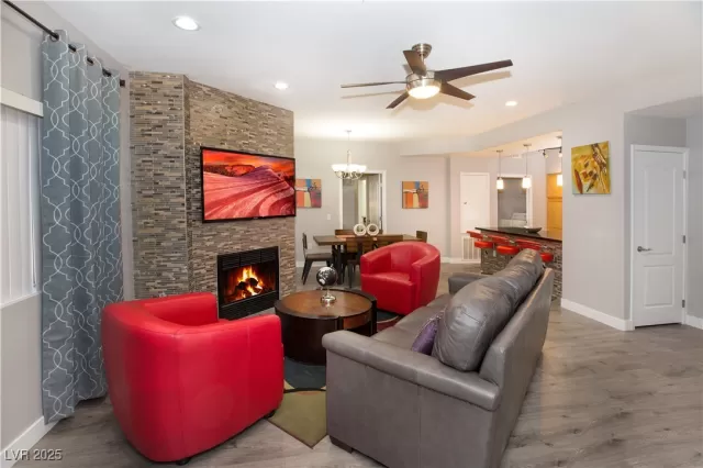 MLS: 2712347 Condo For Sale