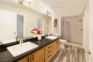 Photo #2: 2712347 Listing 