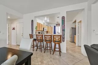 Photo #6: 2712352 Listing 