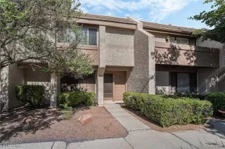 More Details about MLS # 2712357 : 4630 BOUNTIFUL WAY