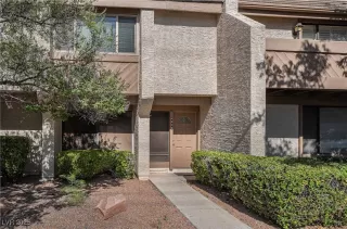 Photo #1: 2712357 Listing 