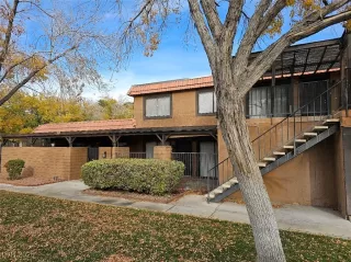 Photo #1: 2712388 Listing 