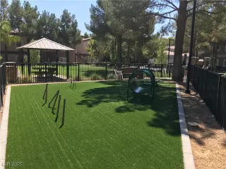 Photo #3: 2712389 Listing 