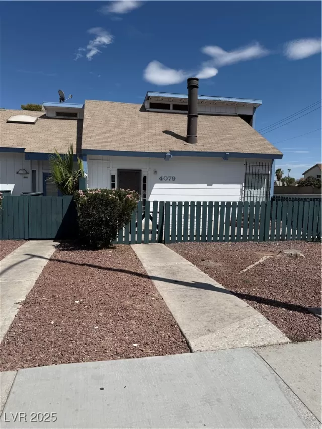 MLS: 2712393 Condo For Sale