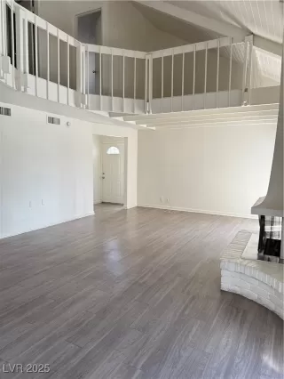 Photo #6: 2712393 Listing 