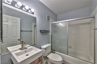 Photo #1: 2712431 Listing 