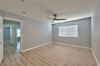 Photo #6: 2712431 Listing 