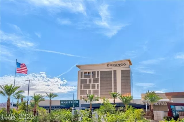 MLS: 2712439 Condo For Sale