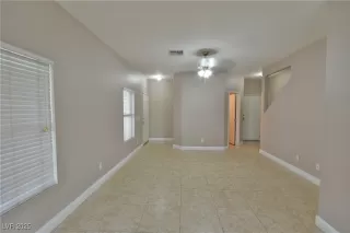 Photo #4: 2712443 Listing 