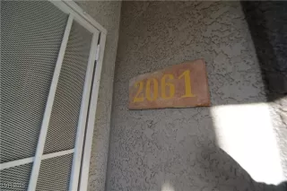 Photo #3: 2712484 Listing 