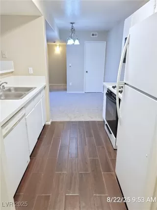 Photo #6: 2712498 Listing 