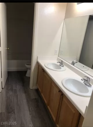 Photo #5: 2712506 Listing 