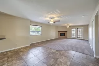 Photo #5: 2712555 Listing