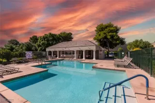 Photo #1: 2712587 Listing 