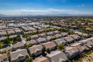 Photo #2: 2712587 Listing 