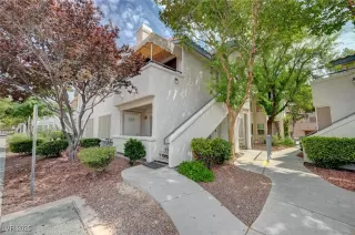 Photo #1: 2712618 Listing