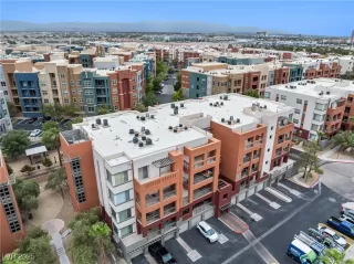 Photo #1: 2712640 Listing