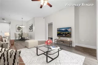 Photo #4: 2712640 Listing