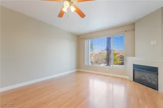 Photo #4: 2712657 Listing 