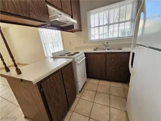 Photo #1: 2712702 Listing 