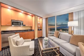 Photo #4: 2712711 Listing