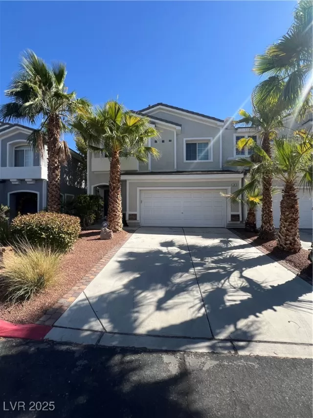 MLS: 2712712 Condo For Sale