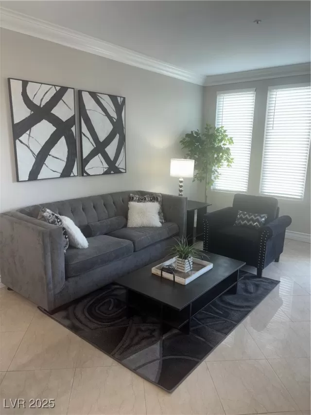 MLS: 2712743 Condo For Sale