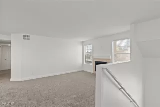 Photo #5: 2712761 Listing