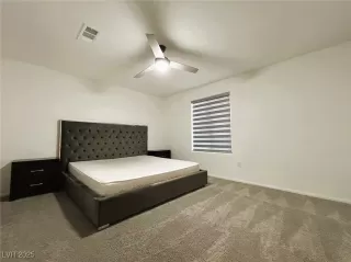 Photo #2: 2712801 Listing 