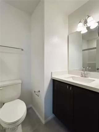 Photo #5: 2712801 Listing 