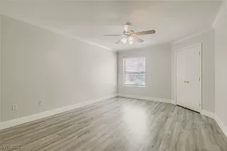 Photo #5: 2712818 Listing 