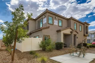 Photo #2: 2712830 Listing 