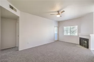 Photo #5: 2712849 Listing