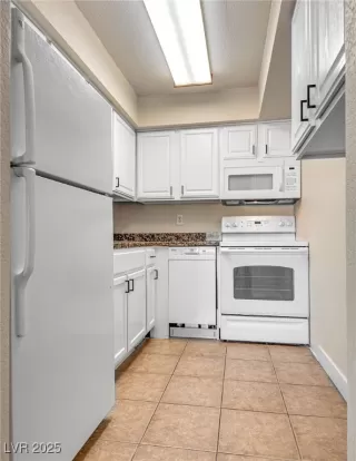 Photo #6: 2712858 Listing 