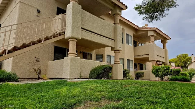 MLS: 2712894 Condo For Sale