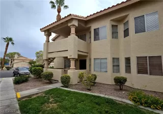 Photo #1: 2712894 Listing 