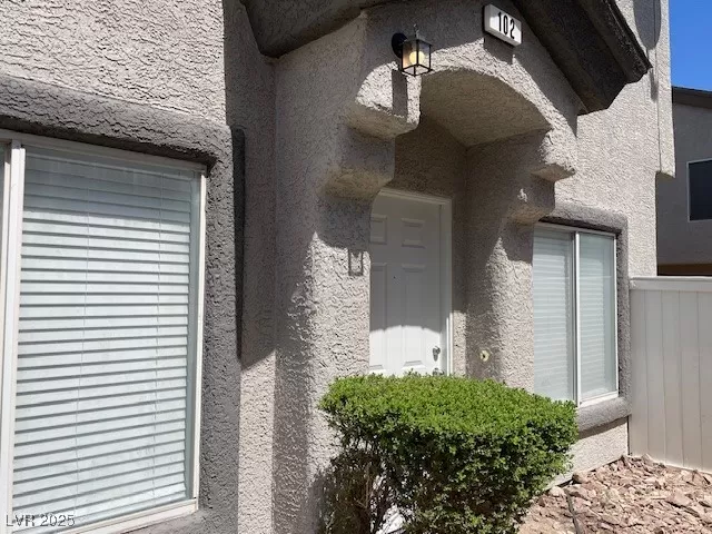 MLS: 2712919 Condo For Sale