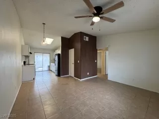 Photo #3: 2712920 Listing