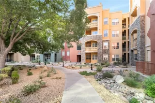 Photo #1: 2712965 Listing