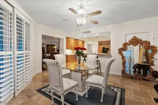 Photo #2: 2713005 Listing