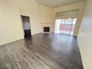 Photo #2: 2713036 Listing 