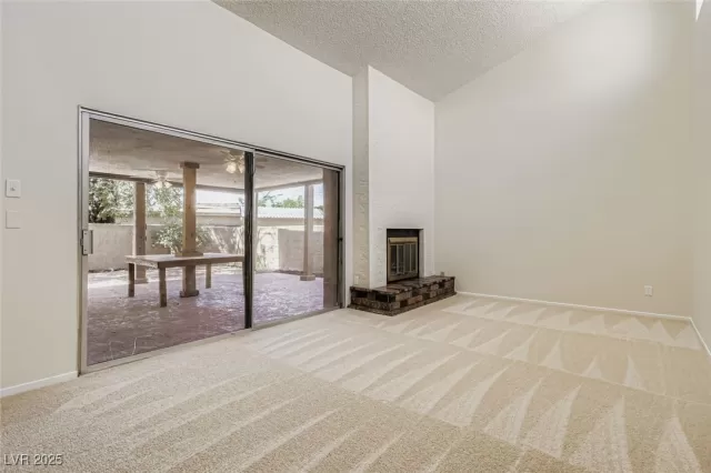 MLS: 2713047 Condo For Sale