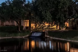 Photo #3: 2713095 Listing 