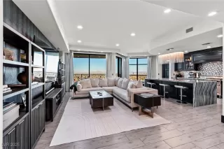 Photo #5: 2713103 Listing