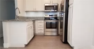 Photo #3: 2713113 Listing 